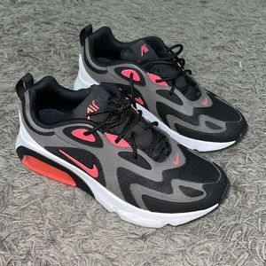 Men’s Nikes AirMax